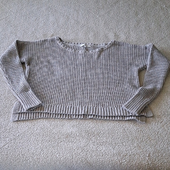 Victoria's Secret Light Gray Women's Sweater - Picture 1 of 6